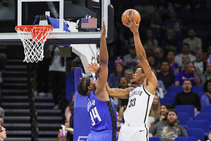 Brooklyn Nets center Nic Claxton